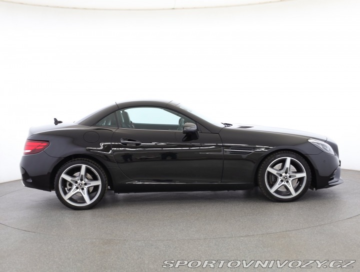 Mercedes-Benz SLC 300 2019