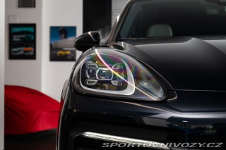 Porsche Cayenne E-Hybrid Platinum Edition 2022