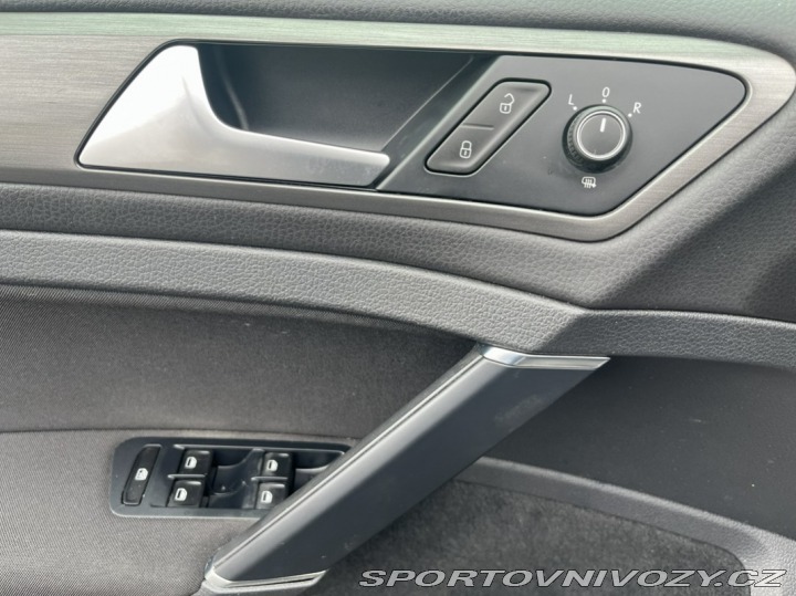 Volkswagen Golf VII 1.4TSi 7st.DSG - DPH 2014