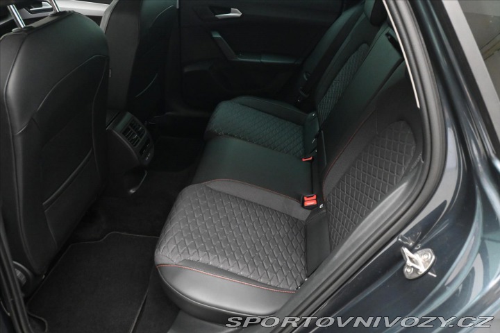 Seat Leon 2,0 TSI 140kW DSG FR Záru 2022