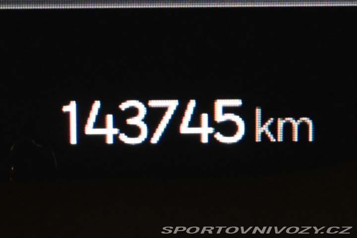 Seat Leon 2,0 TSI 140kW DSG FR Záru 2022