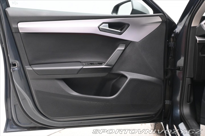 Seat Leon 2,0 TSI 140kW DSG FR Záru 2022