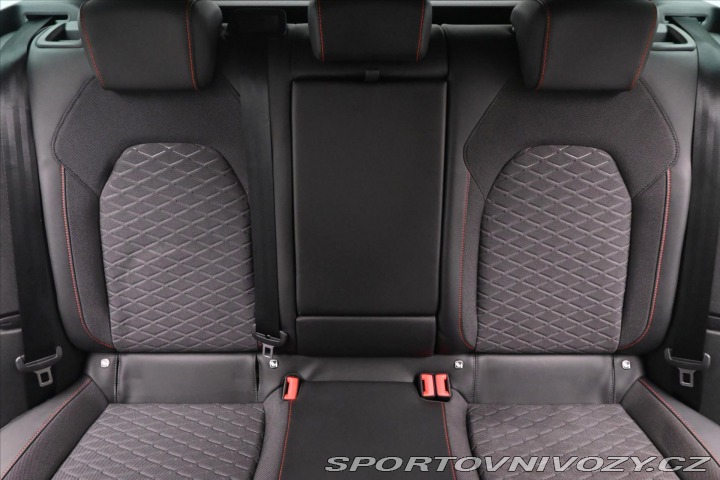 Seat Leon 2,0 TSI 140kW DSG FR Záru 2022