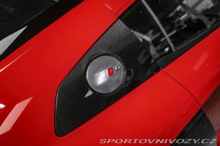 Audi R8 B&O/KARBON/SEATS/PDC/ 2015