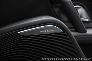 Audi R8 B&O/KARBON/SEATS/PDC/ 2015