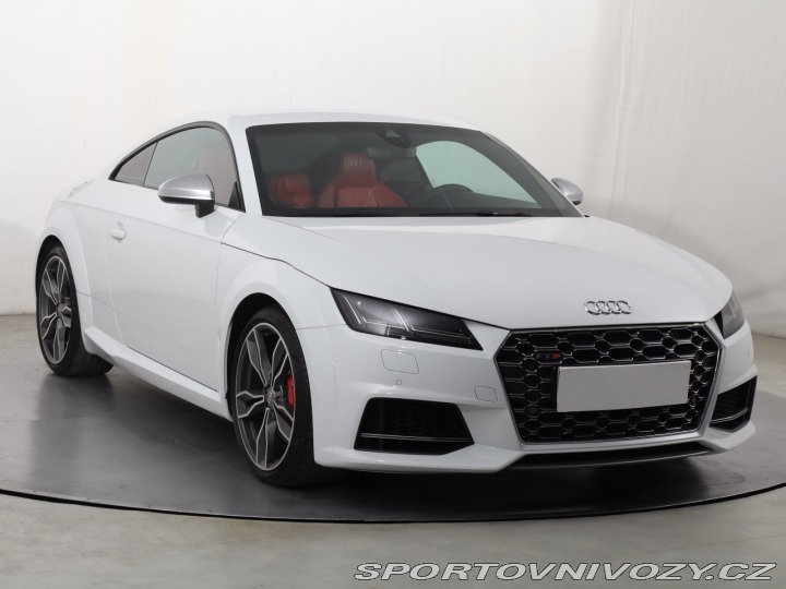 Audi TT TTS 2.0 TFSI 2015