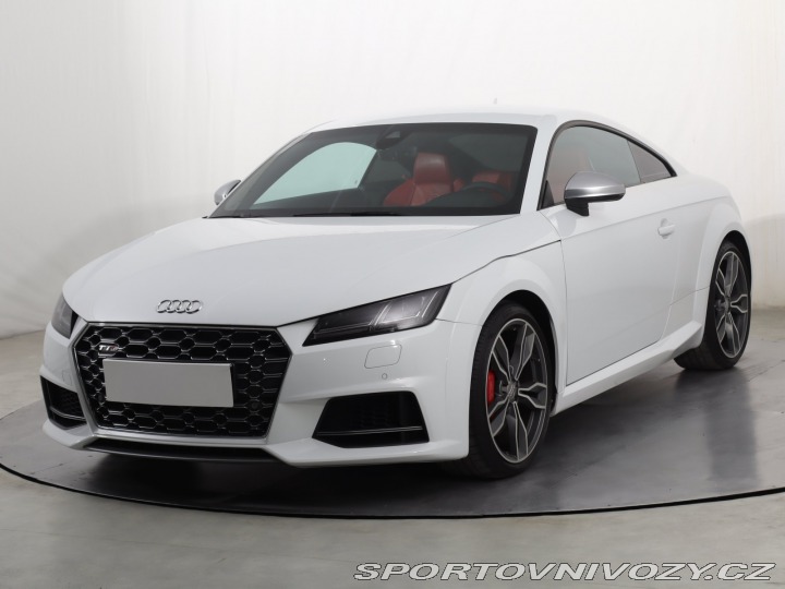 Audi TT TTS 2.0 TFSI 2015