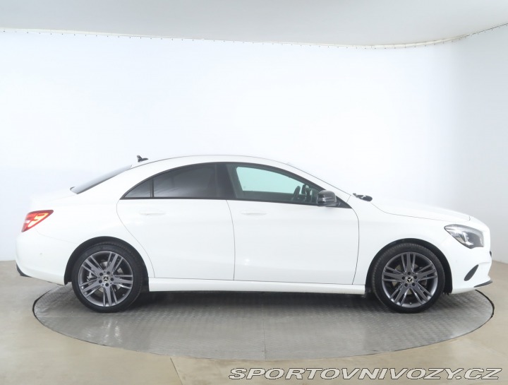 Mercedes-Benz CLA 200 2018