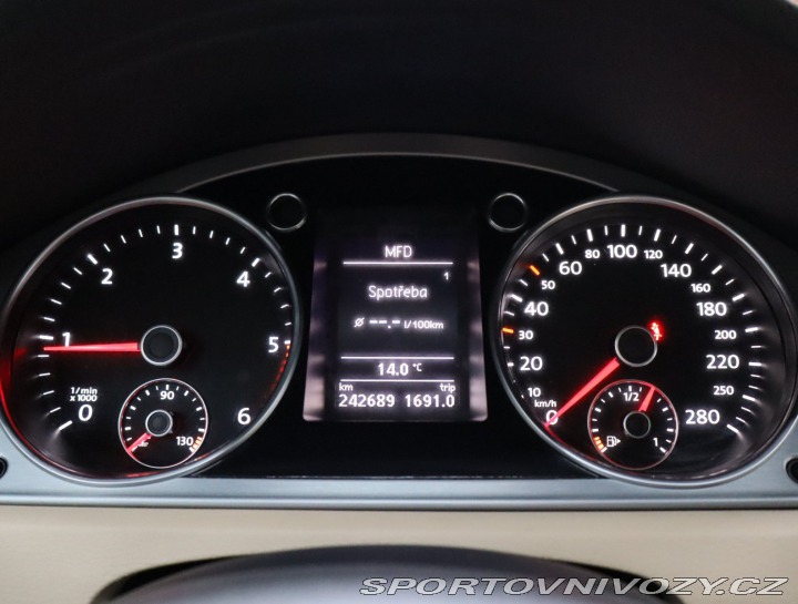 Volkswagen CC Highline 2.0 TDI BMT 2012