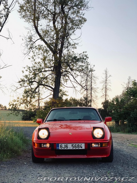 Porsche 924  1985