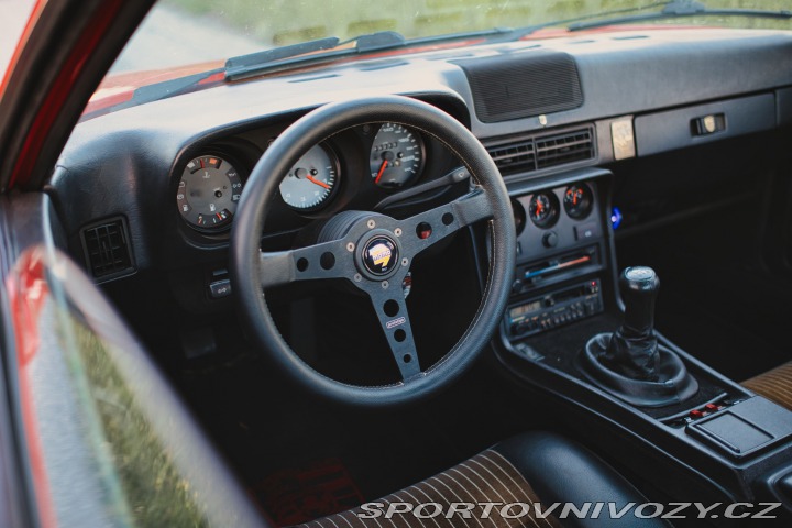 Porsche 924  1985