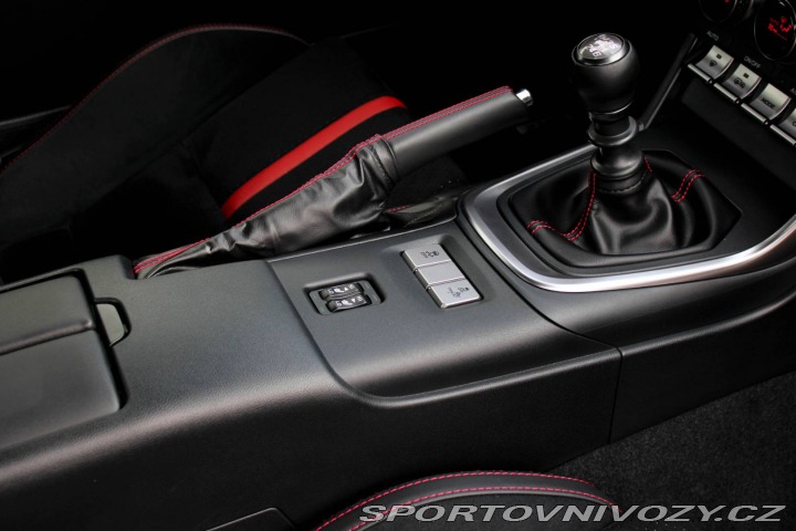 Subaru BRZ 2.4 I D-4S Final Edition 2024