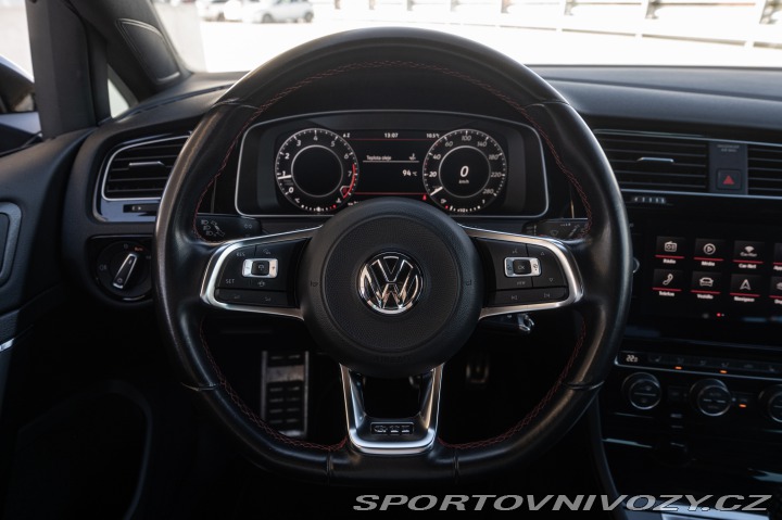 Volkswagen Golf GTI Performance 180kW 2019