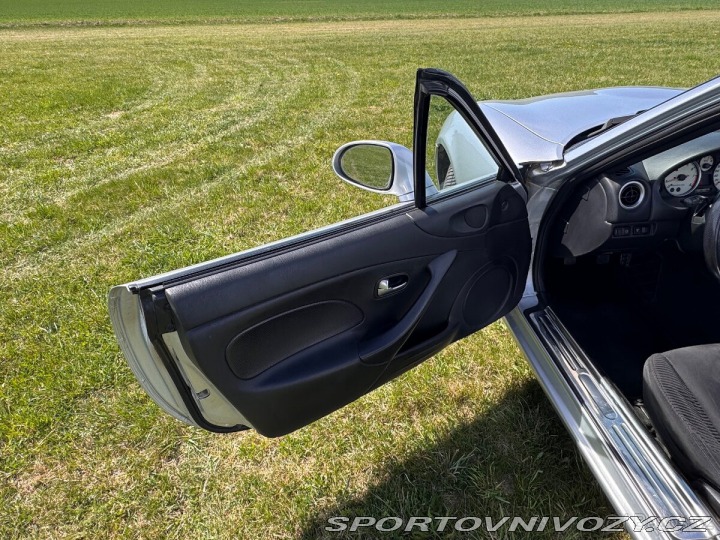 Mazda MX-5 2005