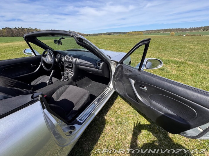 Mazda MX-5 2005