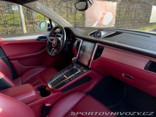 Porsche Macan SUV 2015