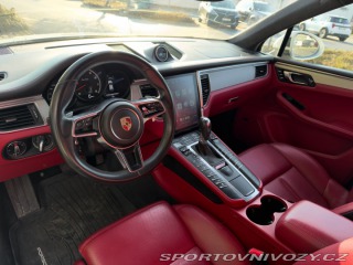 Porsche Macan SUV 2015