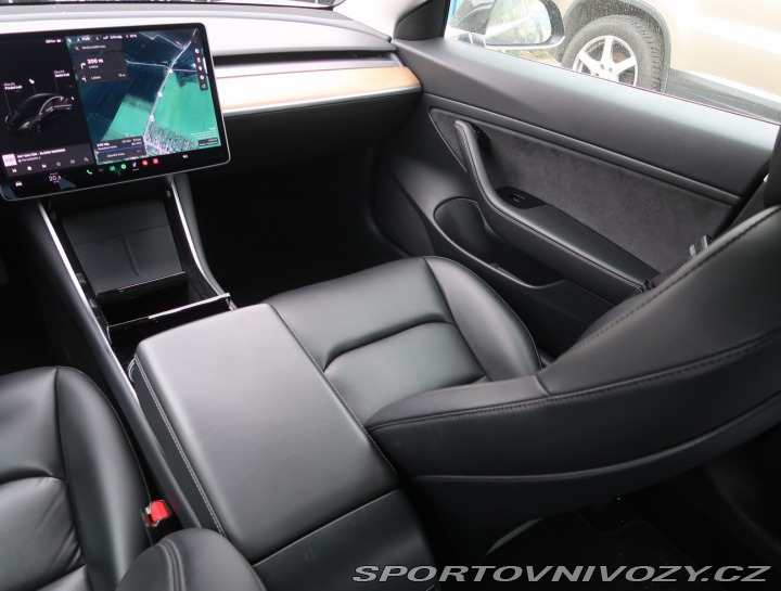 Tesla Model 3 Std Range Plus LFP 2020