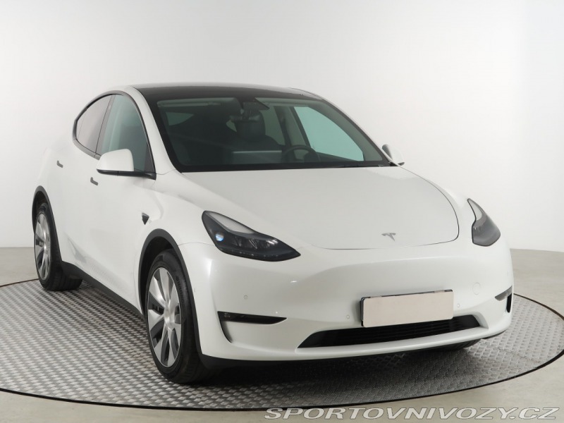 Tesla Model Y Long Range AWD 75kWh