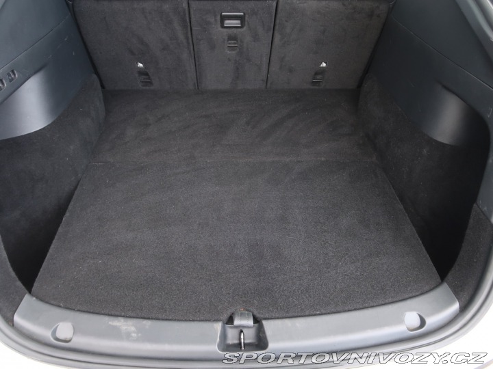 Tesla Model Y Long Range AWD 75kWh 2021