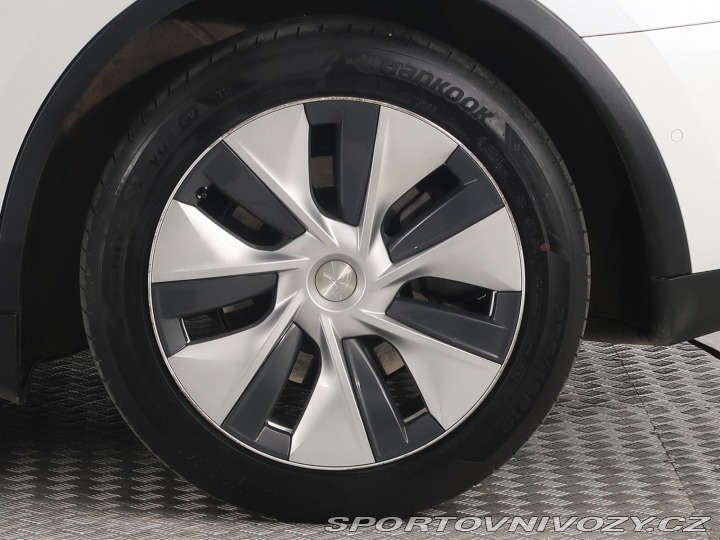 Tesla Model Y Long Range AWD 75kWh 2021