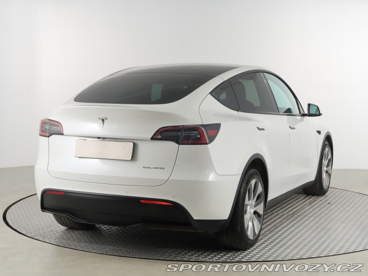 Tesla Model Y Long Range AWD 75kWh 2021