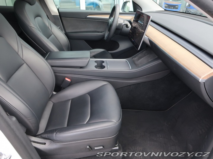 Tesla Model Y Long Range AWD 75kWh 2021