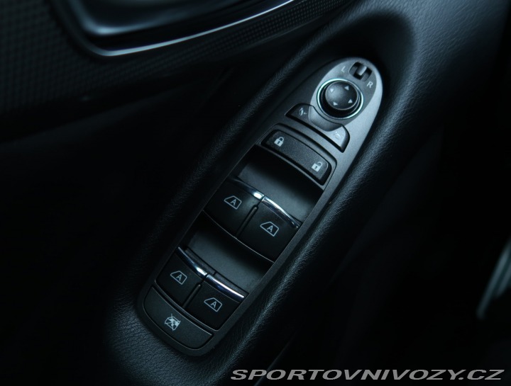 Infiniti Q50 Hybrid AWD 2016