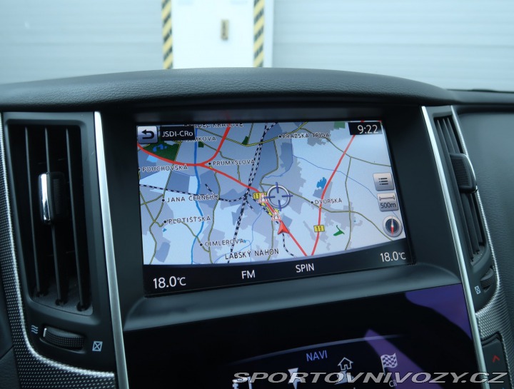 Infiniti Q50 Hybrid AWD 2016