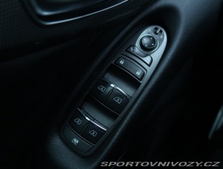 Infiniti Q50 Hybrid AWD 2016