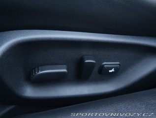 Infiniti Q50 Hybrid AWD 2016