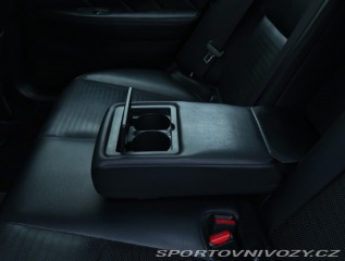 Infiniti Q50 Hybrid AWD 2016