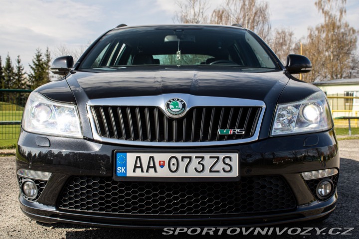 Škoda Octavia RS Combi 2.0 TFSI RS 147kW 2011