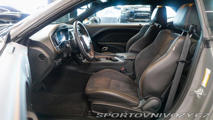 Dodge Challenger  2025