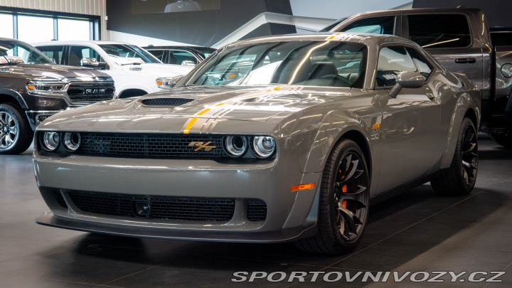 Dodge Challenger  2025