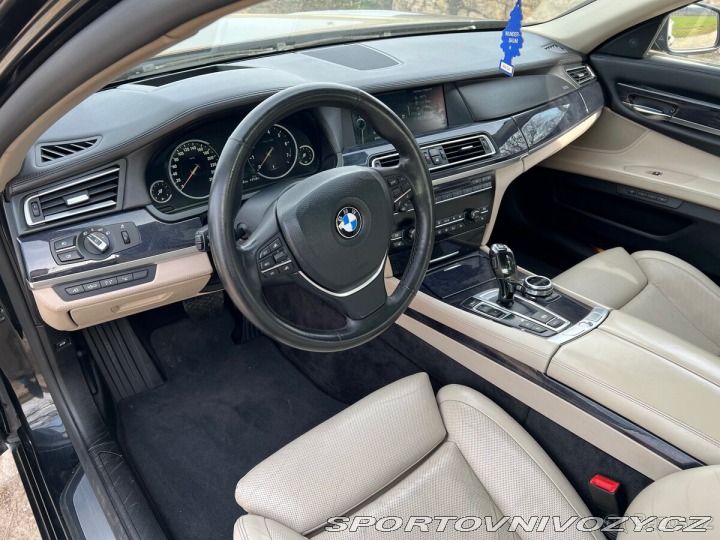 BMW 7 F02 760li 2009