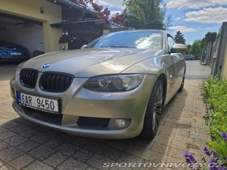 BMW 3 E 93  320i 2008