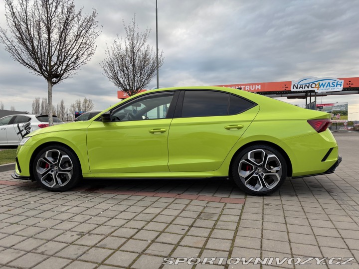 Škoda Octavia RS 2,0TDi,Carbon dopňky, 2022