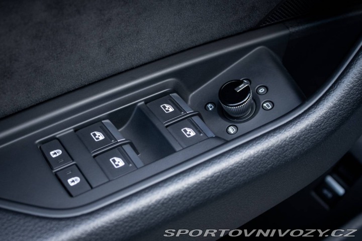 Audi Ostatní modely E-tron  Sportback 50 Quattro S-l 2021