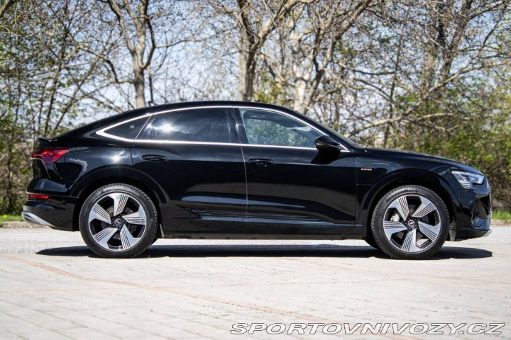 Audi Ostatní modely E-tron  Sportback 50 Quattro S-l 2021