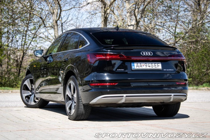Audi Ostatní modely E-tron  Sportback 50 Quattro S-l 2021