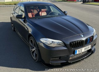 BMW M5 F10 2012