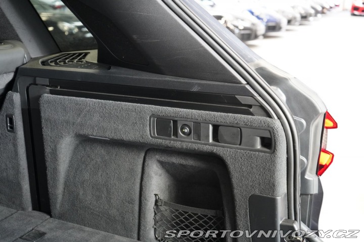 BMW X5 40i*M*SKY-L*TAŽNÉ*MASÁŽ*H 2020