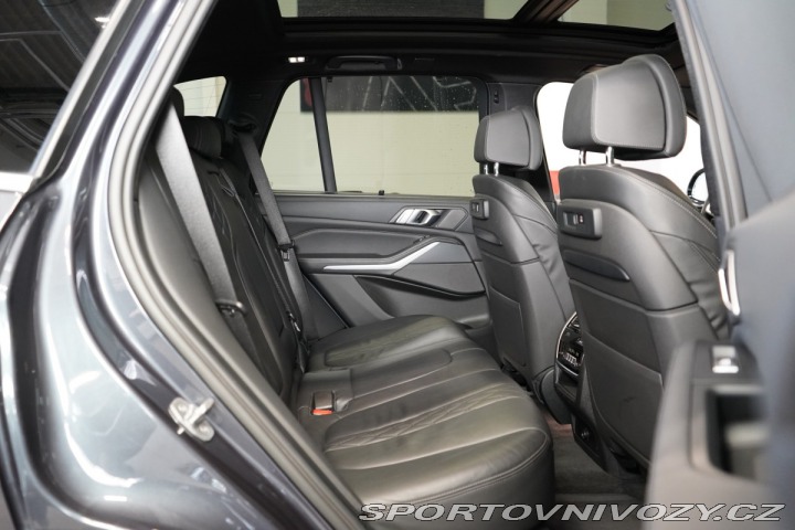 BMW X5 40i*M*SKY-L*TAŽNÉ*MASÁŽ*H 2020