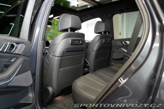 BMW X5 40i*M*SKY-L*TAŽNÉ*MASÁŽ*H 2020