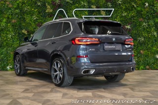BMW X5 40i*M*SKY-L*TAŽNÉ*MASÁŽ*H 2020