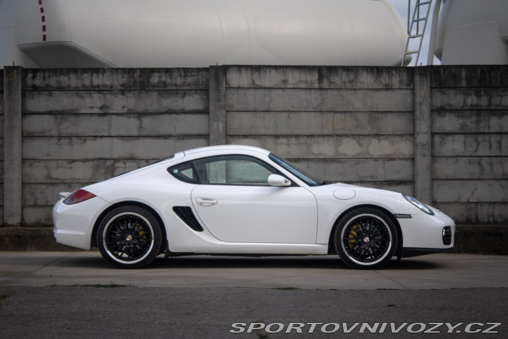 Porsche Cayman 2011