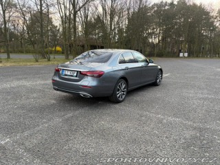 Mercedes-Benz E  2020