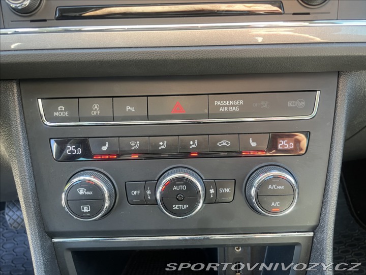 Seat Leon 2,0 TDi FR 135kw DSG, po 2016