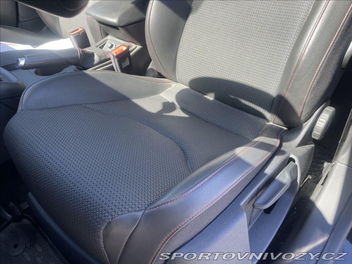 Seat Leon 2,0 TDi FR 135kw DSG, po 2016